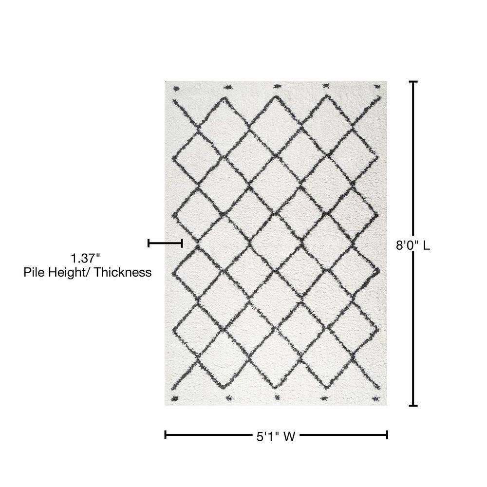 5'x8' Cami Moroccan Style Diamond Shag Area Rug, White - JONATHAN Y