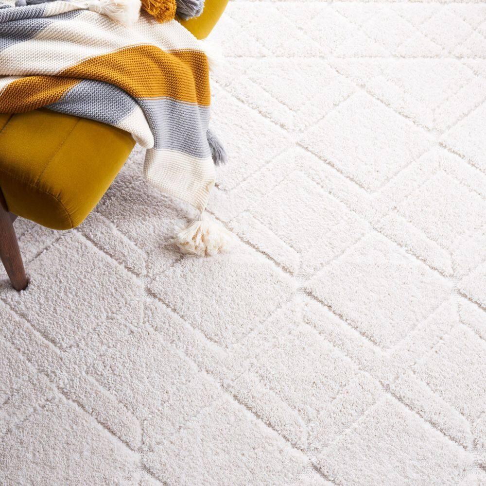 Marrakesh MRK534 Power Loomed Area Rug - Ivory/Beige - 6'7"x6'7" - Safavieh.