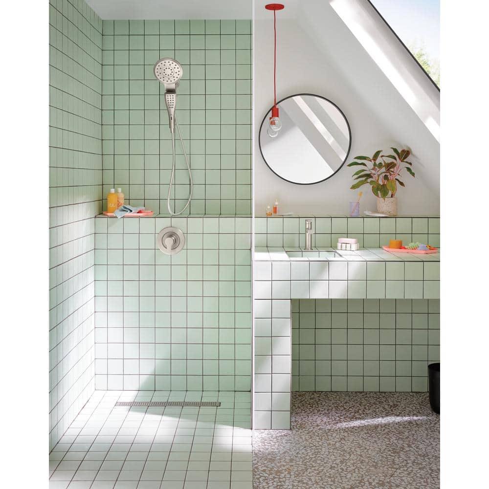 Verso 2.5 GPM Rainshower/Handshower Combination with Infiniti Dial and Magnetix Docking