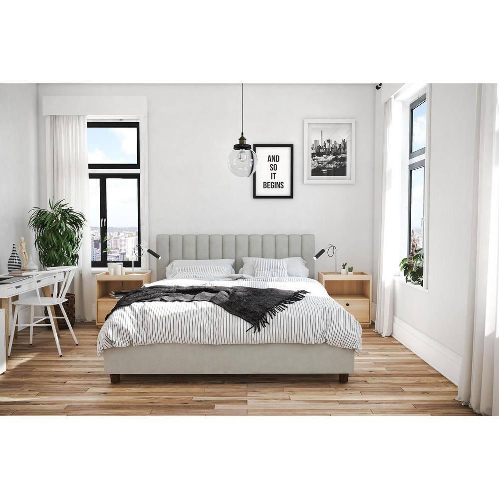 Brittany Tufted Upholstered Platform Bed