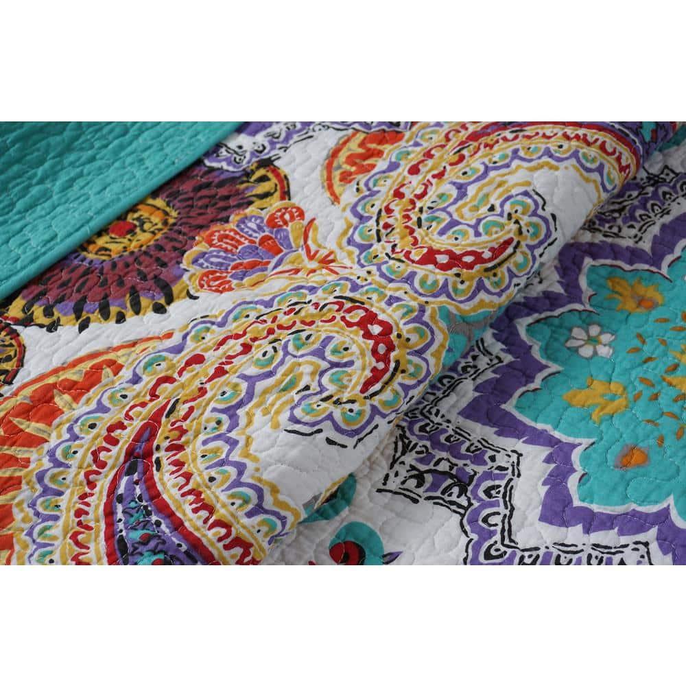 Greenland Home Fashions Nirvana Paisley 100% Cotton Quilted Throw