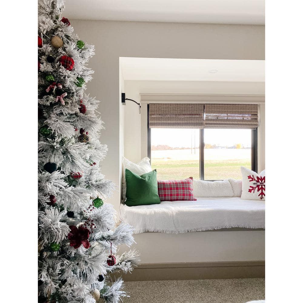 Fraser Hill Farm Fraser Hill Farm Flocked Snowy Pine Artificial Christmas Tree