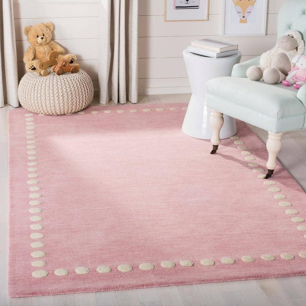 Safavieh Kids SFK802 Hand Loomed Indoor Area Rug - Pink - 5'x8' - Safavieh