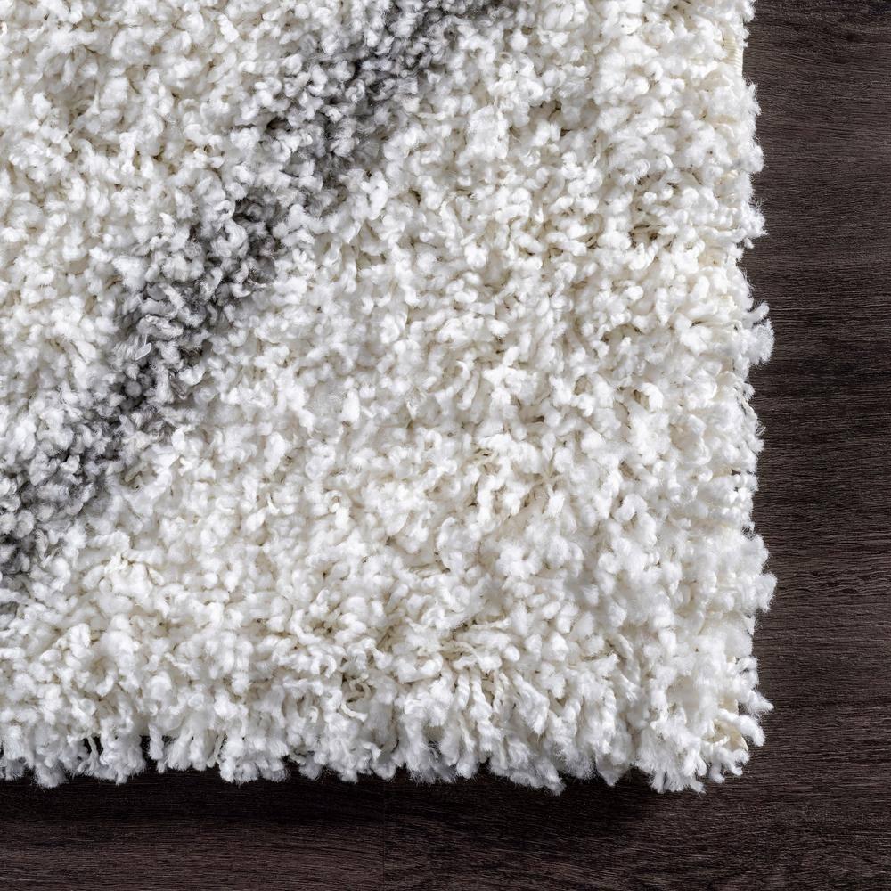 Nuloom Tess Trellis 8 Square Shag Indoor Area Rug for Living Room Bedroom Dining Room Nursery, White/Grey
