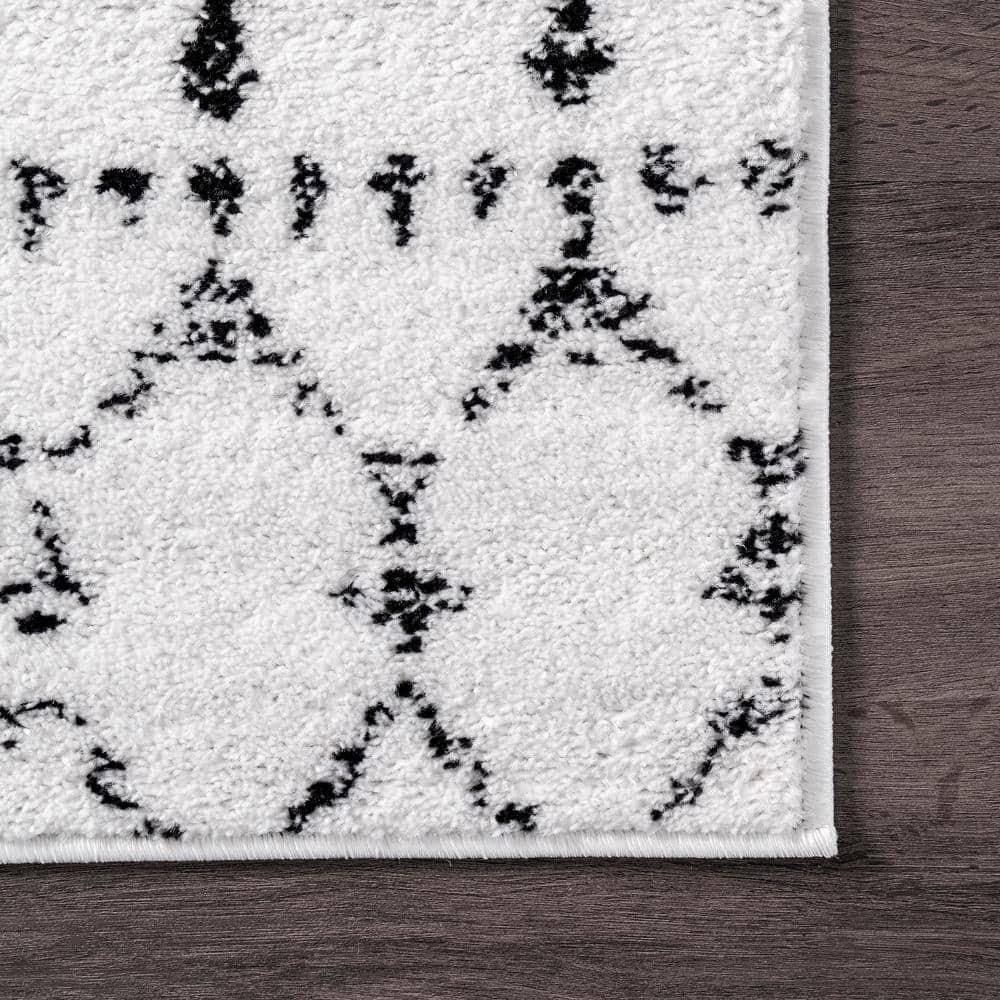 nuLOOM 6' 7" x 9' Moroccan Blythe Area Rug, White and Black, Faded Bohemian Design, Stain Resistant, For Bedroom, Dining Room, Living Room, Hallway, Office, Kitchen, Entryway