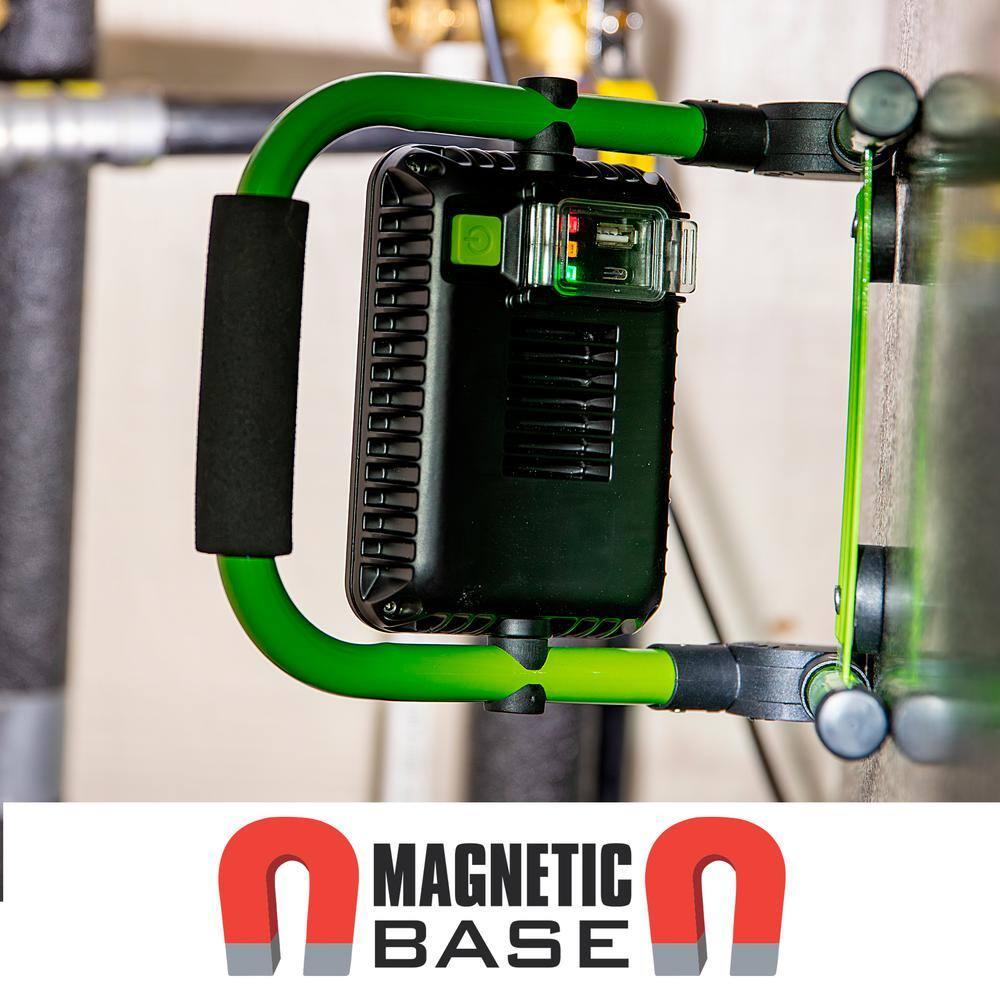 PowerSmith Powersmith Rechargeable Led Work Light With Foldable Magnetic Stand