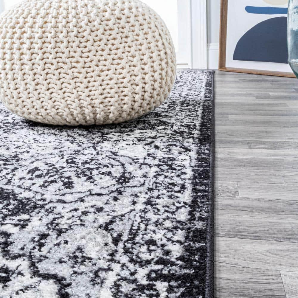 3' x 5' Modern Persian Boho Vintage Trellis Area Rug, Black/Ivory - JONATHAN Y