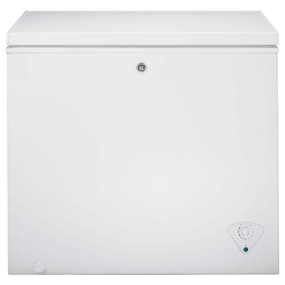 GE Appliances GE 7.0 Cu. Ft. Manual Defrost Chest Freezer