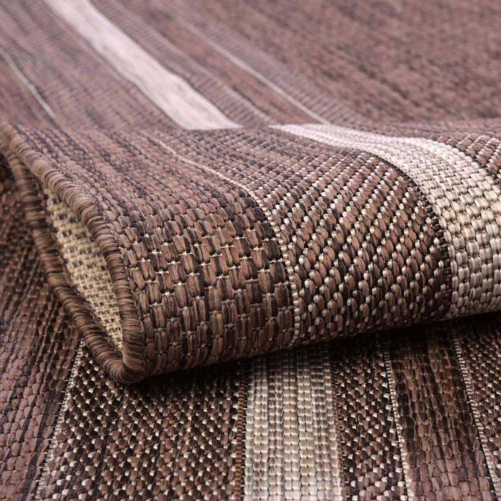 Unique Loom 5' 3 x 8' 0 Rectangle Indoor/Outdoor Border Brown Area Rug