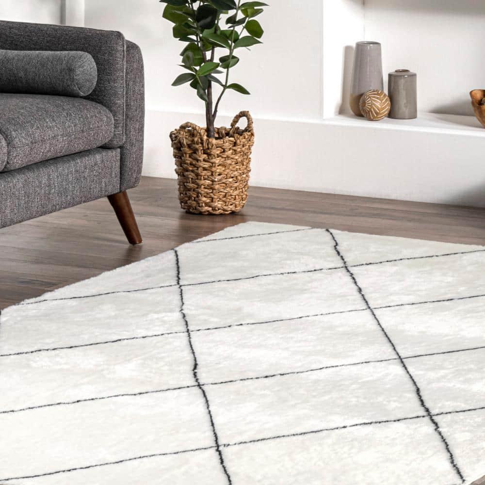Loon Peak® Addy Trellis Machine Washable Shag Ivory Area Rug