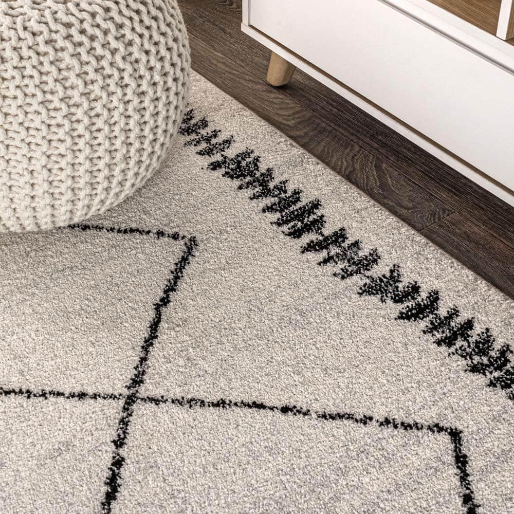 8'x10' Zaina Moroccan Beni Souk Area Rug, Cream/Black - JONATHAN Y