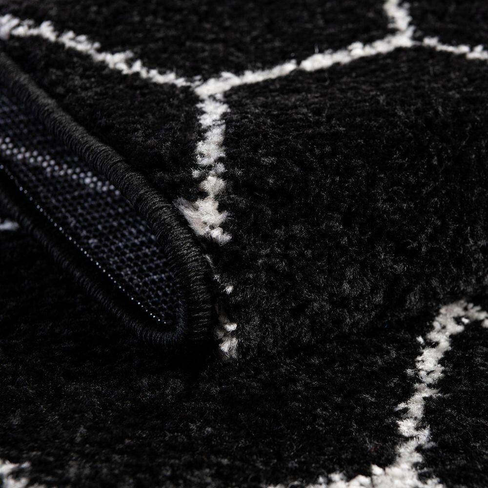 Unique Loom 5' 0 x 8' 0 Trellis Frieze Geometric Black Area Rug