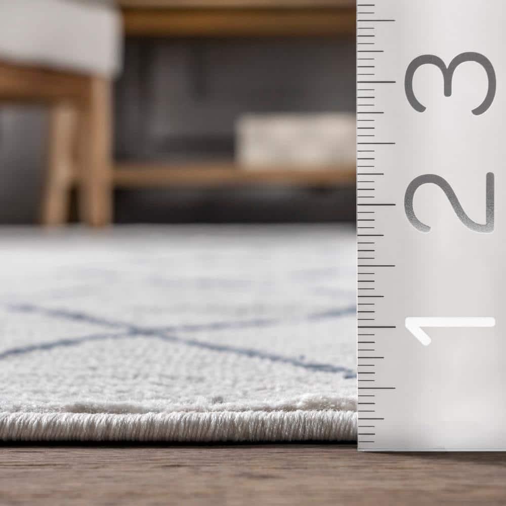 Nuloom Veronica Geometric 5x8 Indoor Area Rug for Living Room Bedroom Dining Room Kitchen, Blue/Ivory