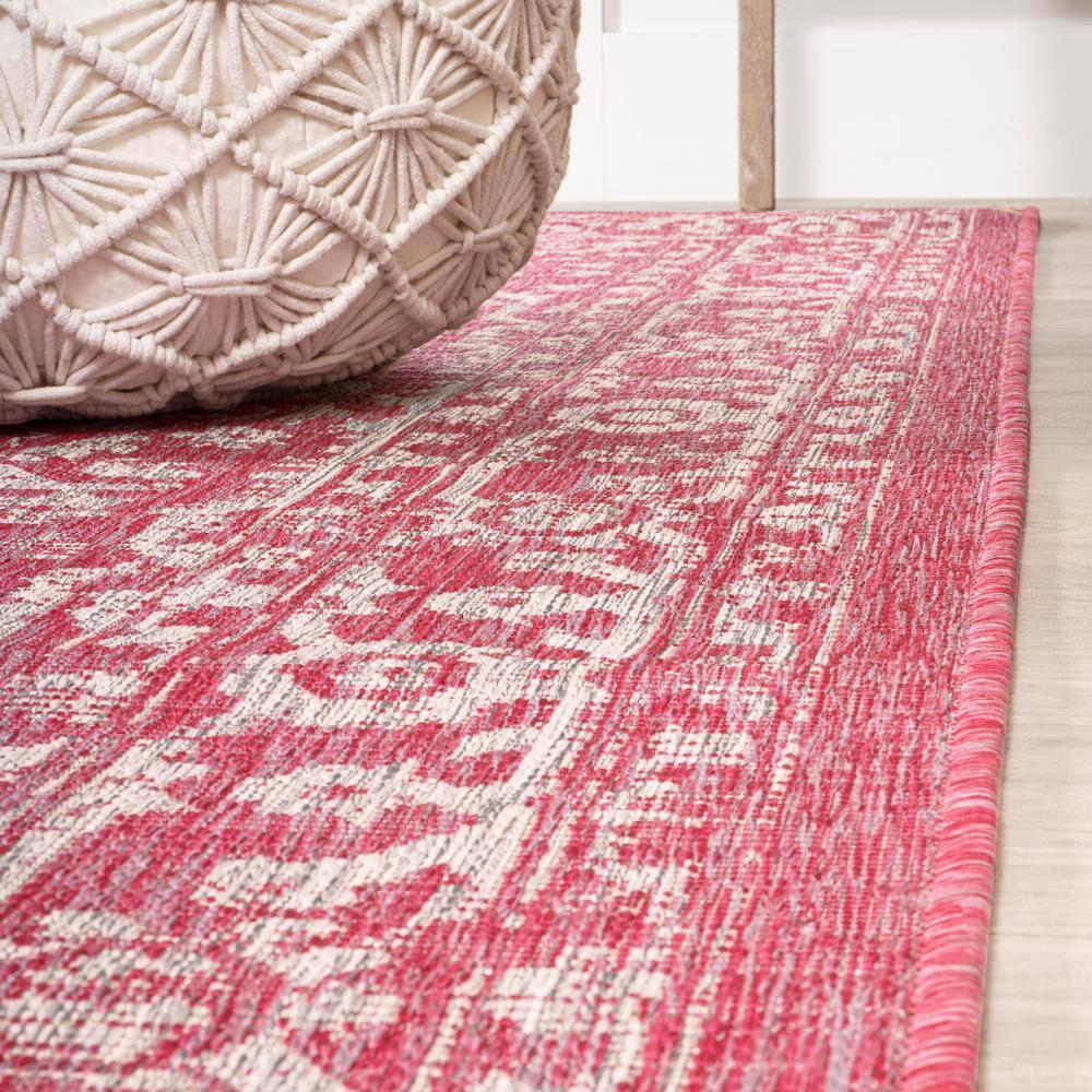 9' x 12' Malta Bohemian Medallion Textured Weave Indoor/Outdoor Area Rug, Fuchsia/Light Gray - JONATHAN Y