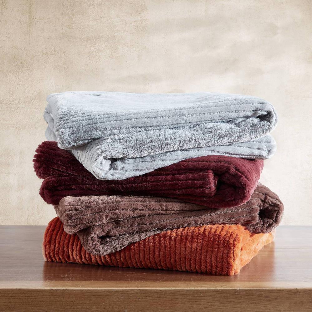 Eddie Bauer Eddie Bauer Ribbed Textured Stripe Solid Plush Throw Blanket