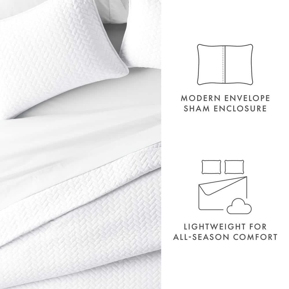 Becky Cameron Antora Microfiber Modern & Contemporary Coverlet / Bedspread Quilt Set