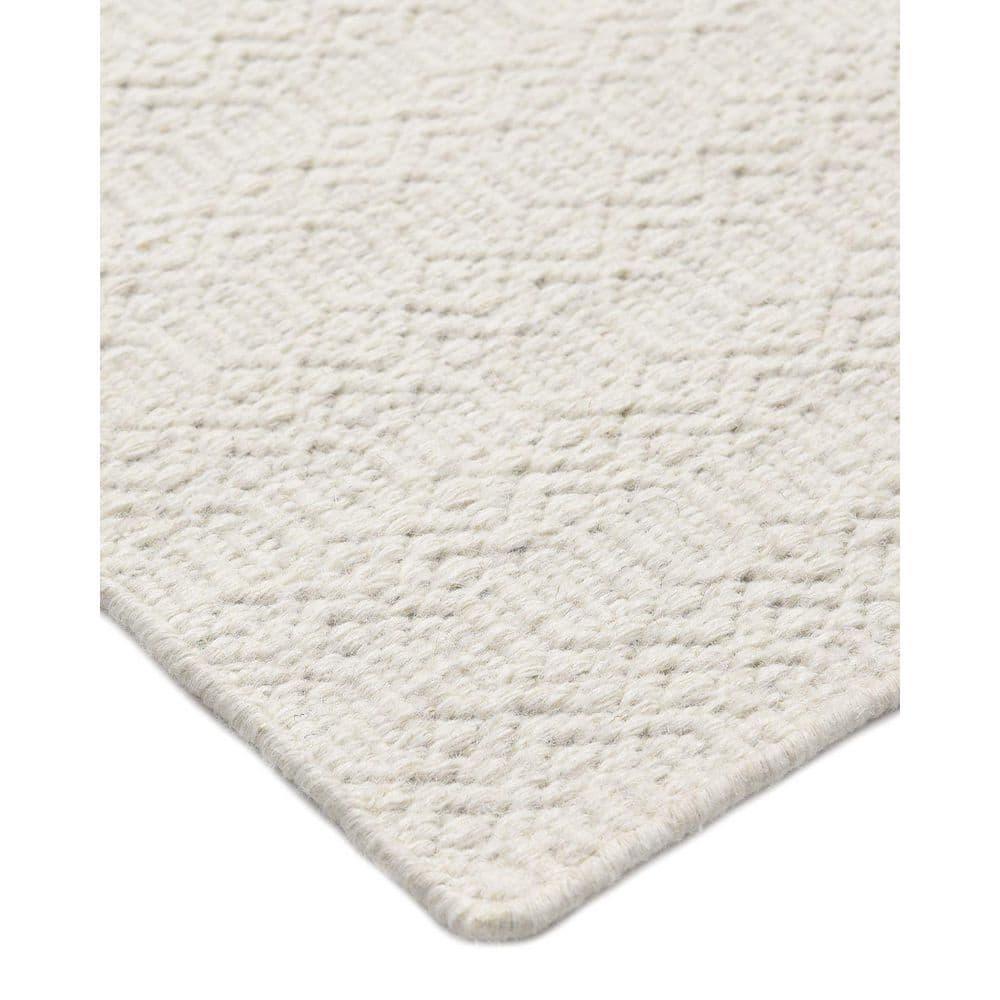 Chatham Geometric Area Rug in Ivory