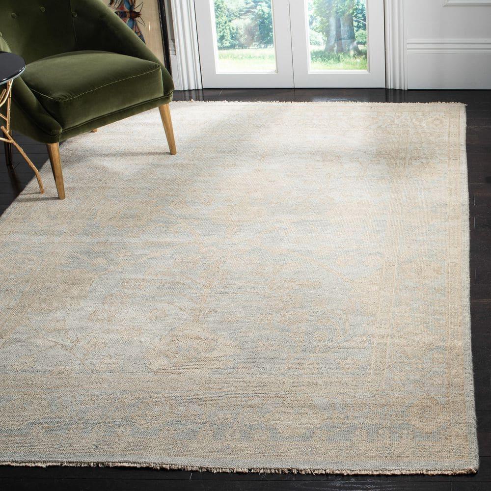 SAFAVIEH Izmir Collection Area Rug - 9' x 12', Light Blue & Ivory, Hand-Knotted Traditional New Zealand Wool, Ideal for High Traffic Areas in Living Room, Bedroom (IZM134M)