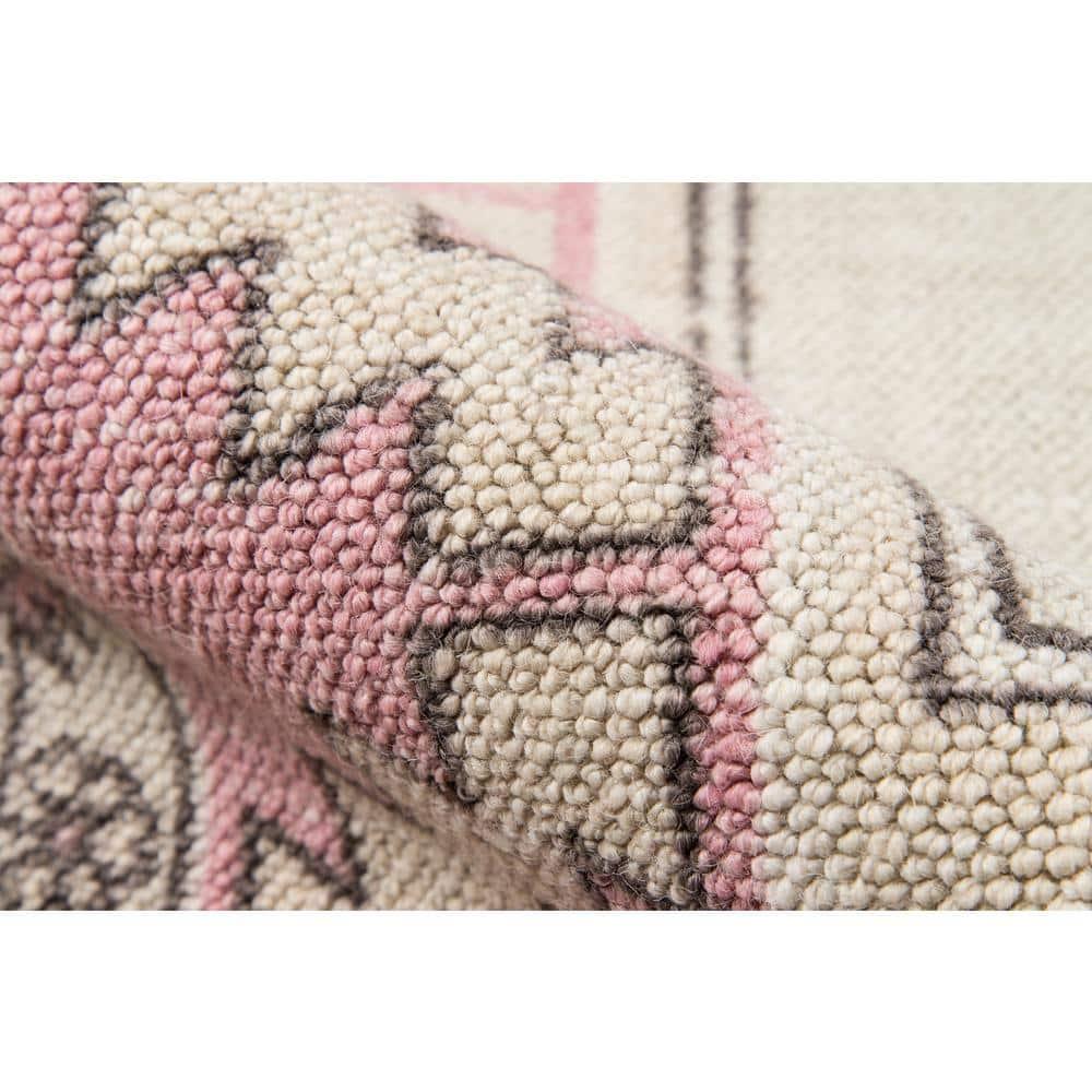2'x3' Anatolia Owen Accent Rug Pink - Momeni: Traditional Wool & Nylon Low Pile Medallion Indoor Area Rug