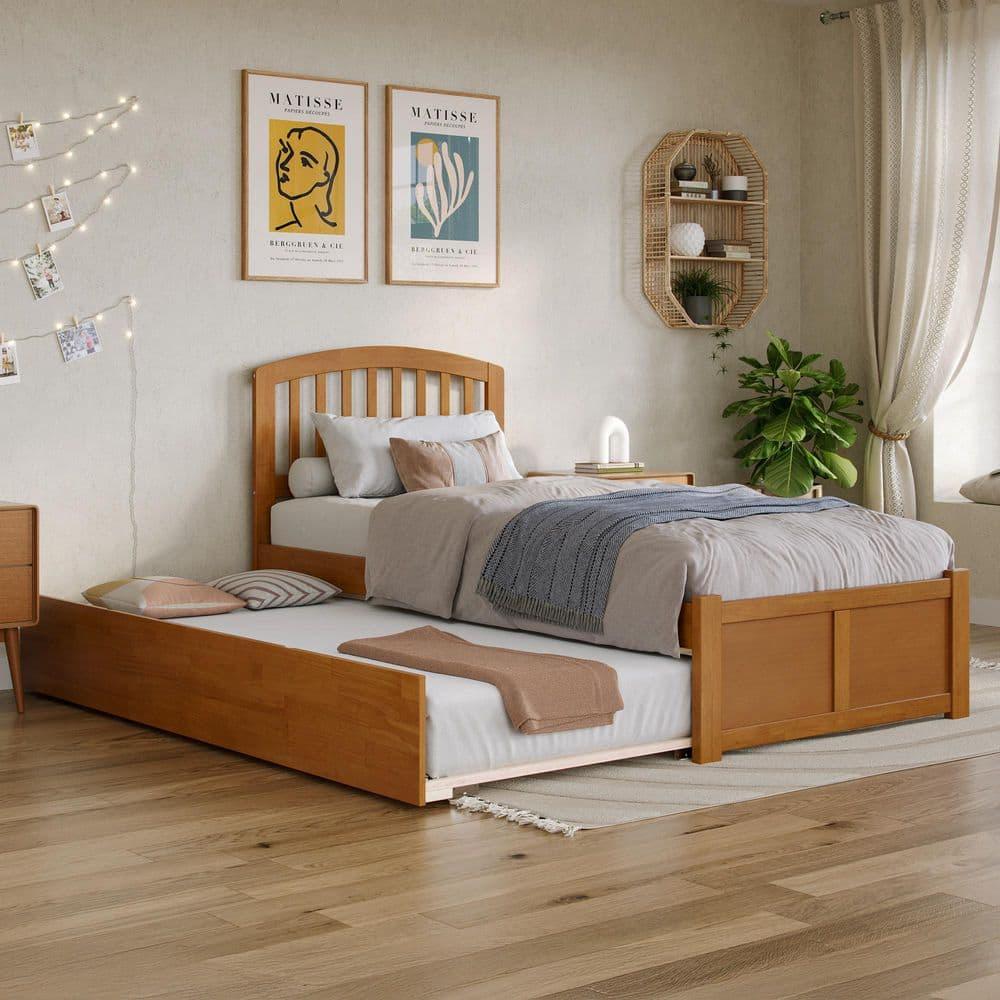Richmond Solid Wood Platform Bed with Panel Footboard and Trundle