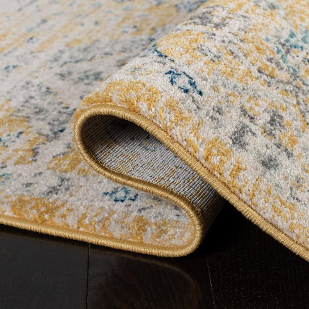 Evoke EVK224 Power Loomed Area Rug - Gold/Ivory - 4'x6' - Safavieh.