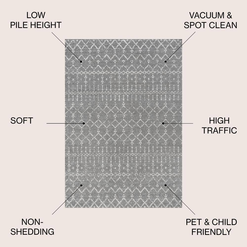 JONATHAN Y Moroccan HYPE Boho Vintage Diamond Gray/Ivory 8 ft. x 10 ft. Area Rug