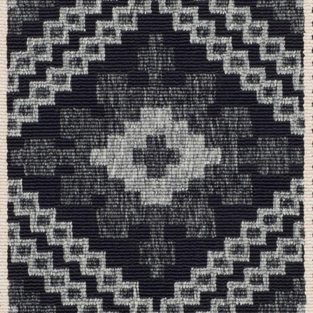 Veranda VER099 Power Loomed Indoor and Outdoor Area Rug - Black/Creme - 5'3"x7'7" - Safavieh.