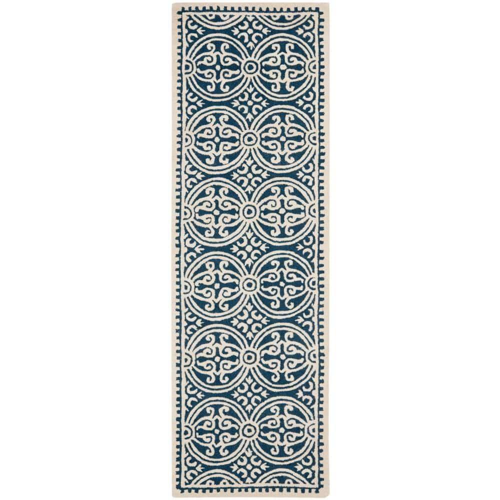 SAFAVIEH Cambridge Leslie Geometric Wool Runner Rug, Navy Blue/Ivory, 2'6" x 18'