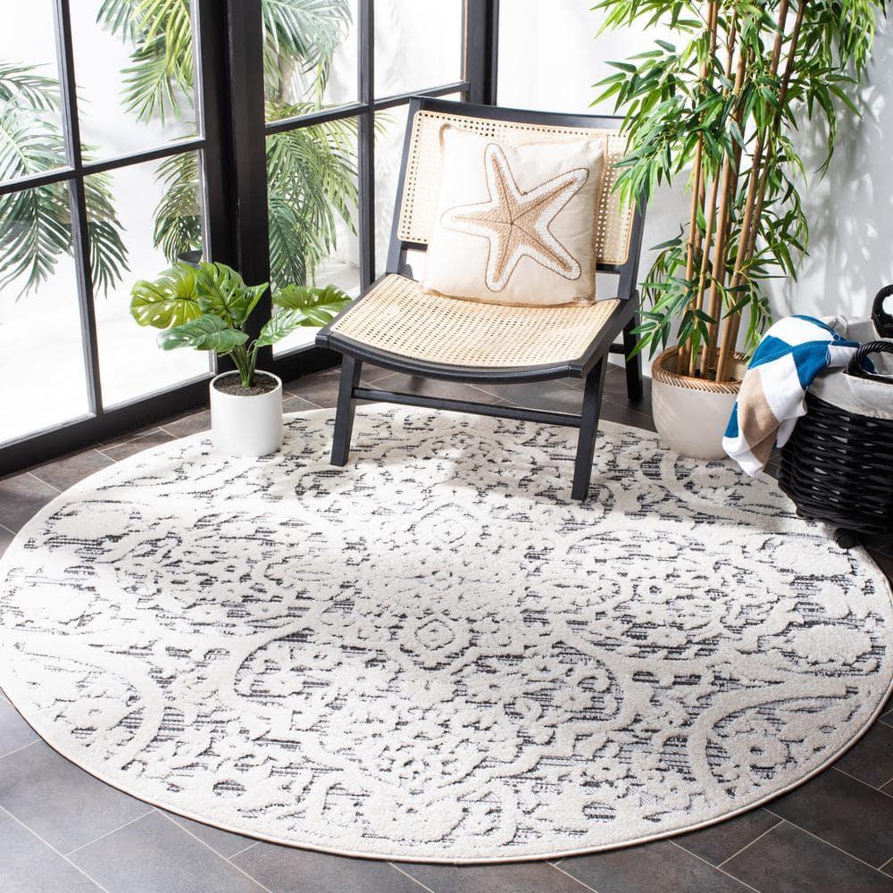 Kelly Clarkson Home Jake Oriental Ivory/Gray Indoor / Outdoor Area Rug