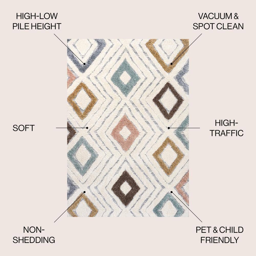 5' x 8' Amira Diamond High-Low Area Rug, Multi/Cream - JONATHAN Y