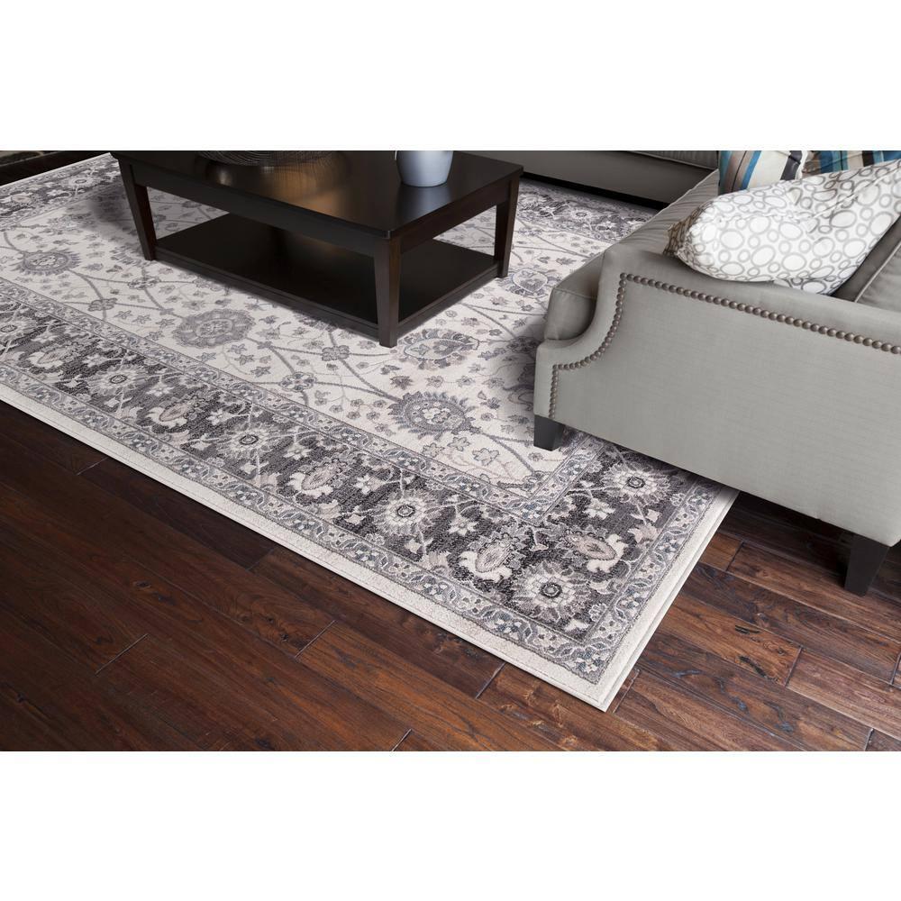 Oriental Machine Woven Area Rug in Ivory/Gray