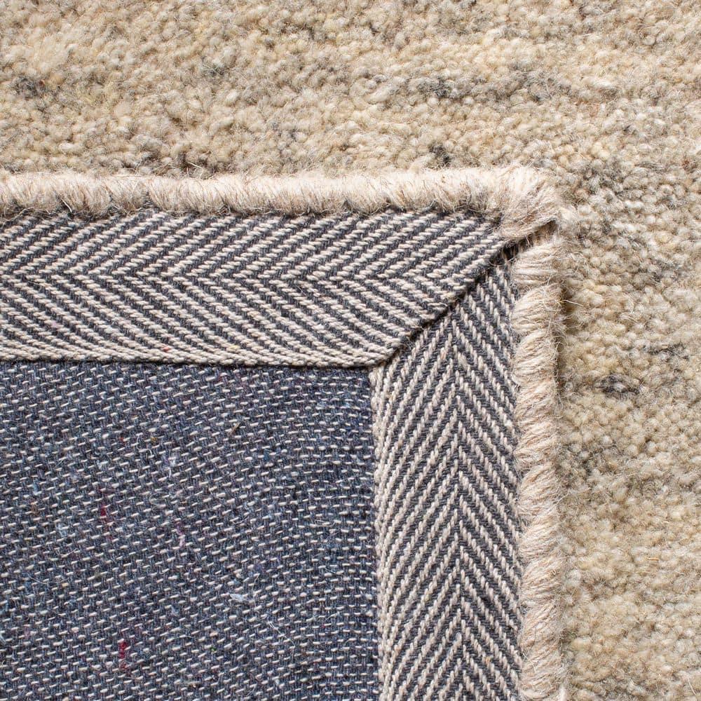 SAFAVIEH Himalaya Flanagan Solid Area Rug, Ivory, 2' x 3'