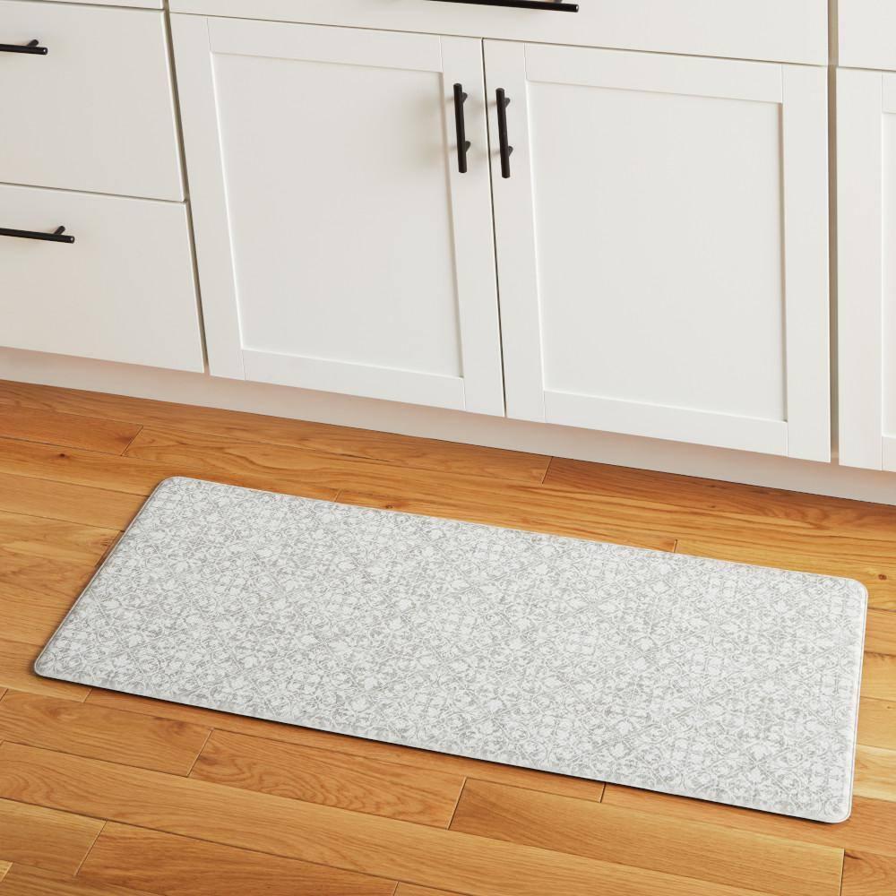 Town & Country Living TOWN & COUNTRY BASICS Comfort Plus Non-Slip Backing Vintage Medallion Tile Anti Fatigue Comfort Mat
