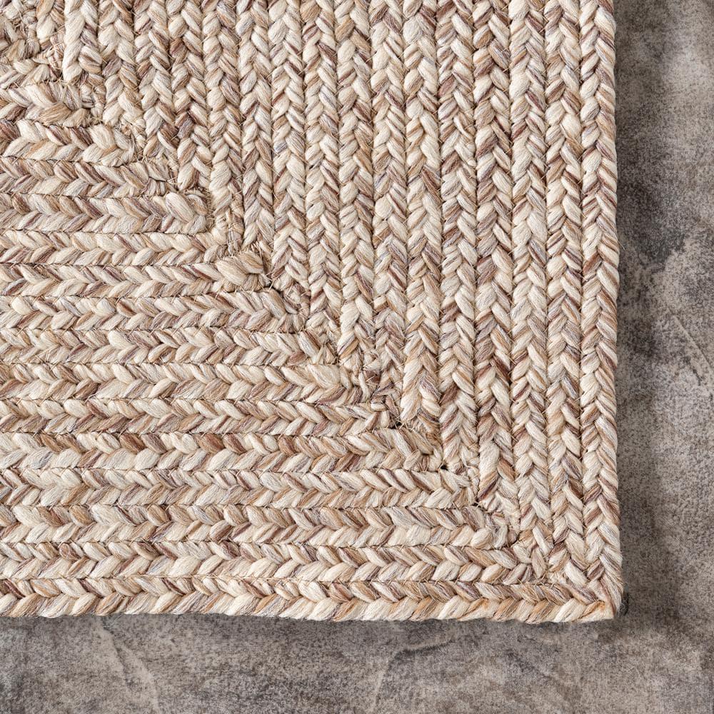 nuLOOM Wynn Braided Indoor/Outdoor Tan 6' Casual Round Rug