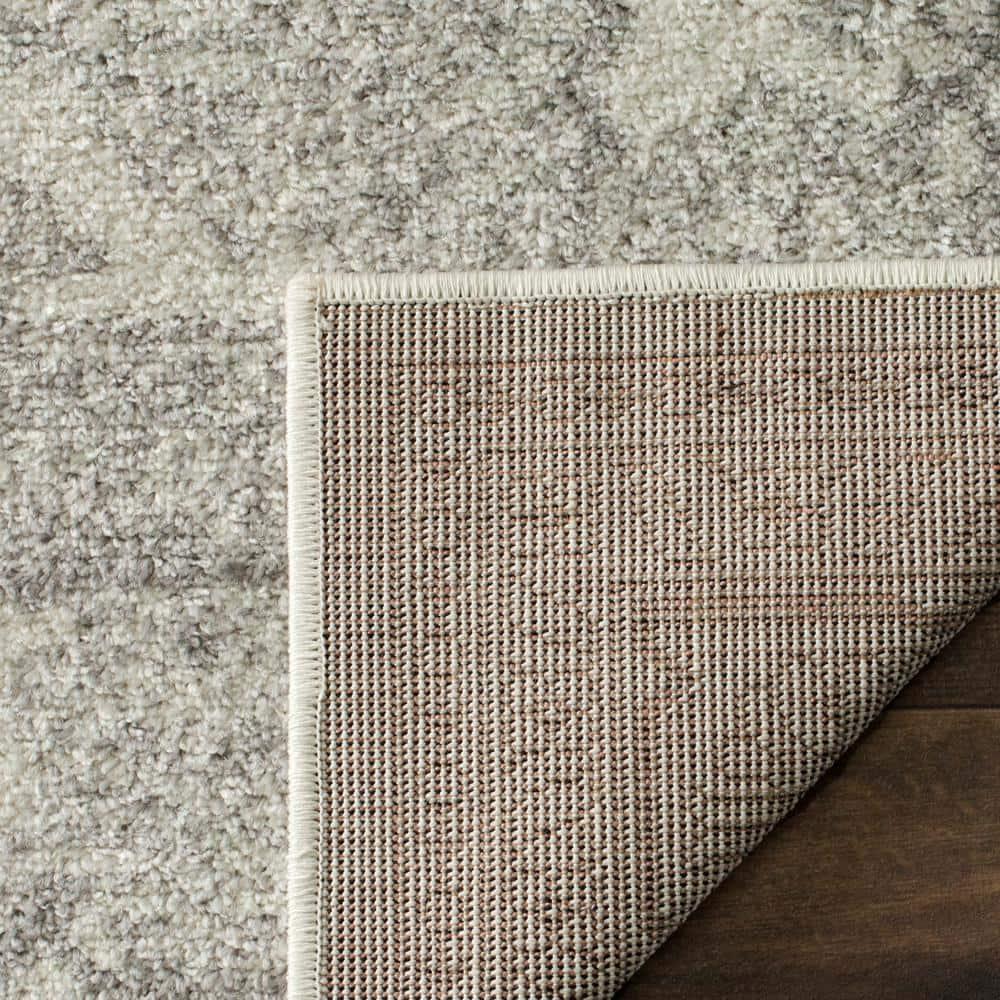 Adirondack ADR108 Power Loomed Runner Rug - Ivory/Silver - 2'6"x18' - Safavieh.
