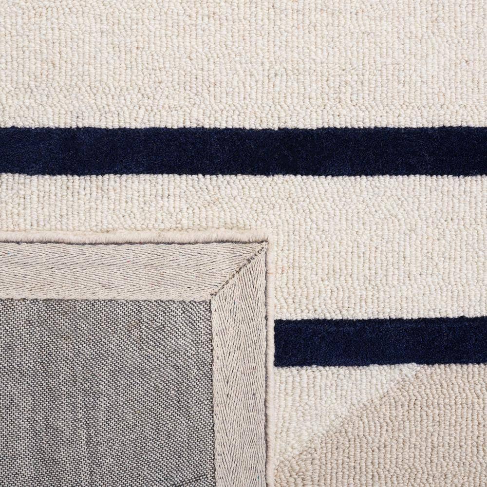 Rodeo Drive RD883 Hand Tufted Indoor Accent Rug - 4'x6' - Beige/Black - Safavieh