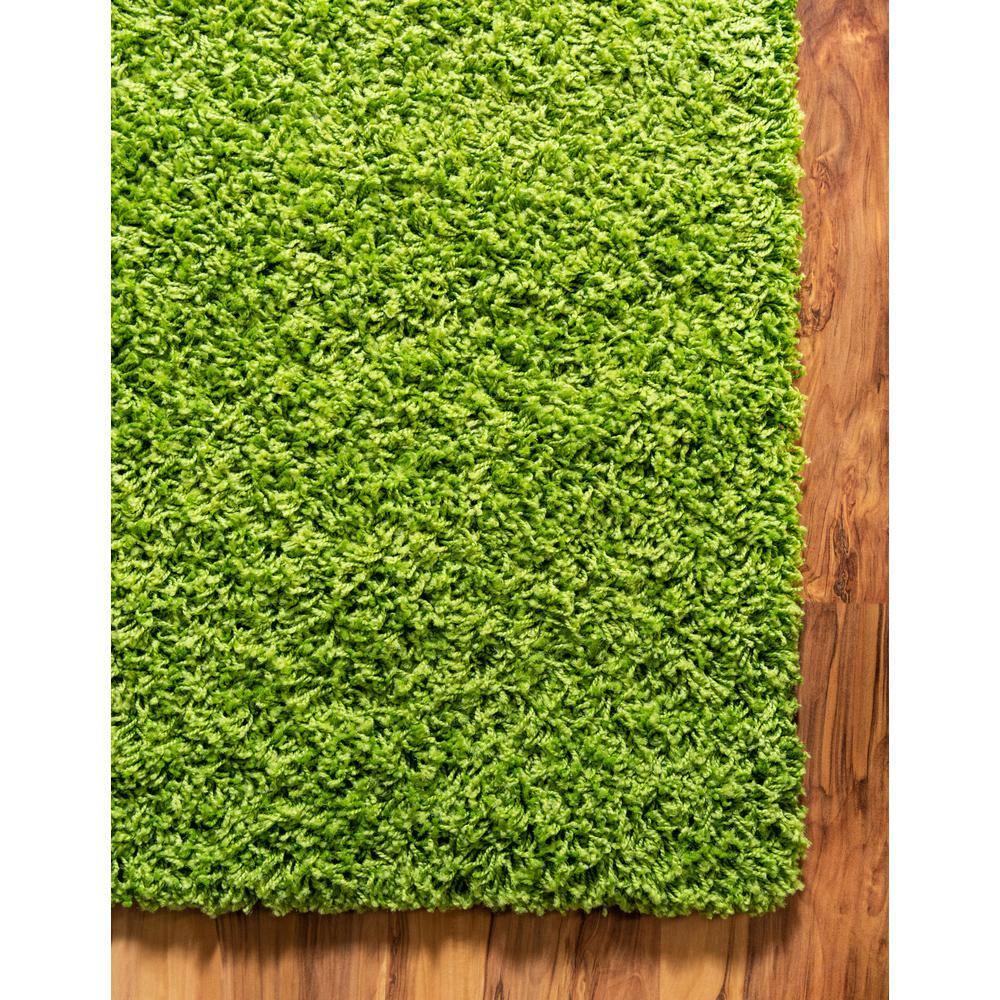 Unique Loom 4' 1 x 6' 1 Solid Shag Grass Green Area Rug