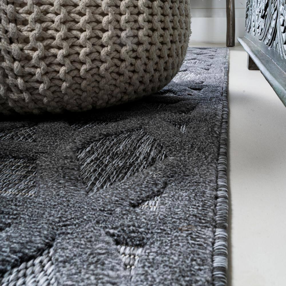 5' x 5' Talaia Neutral Geometric Indoor/Outdoor Area Rug, Dark Gray - JONATHAN Y