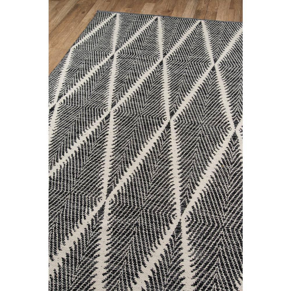 River Beacon Handwoven Indoor / Outdoor Rug by Erin Gates - 3'6" x 5'6"