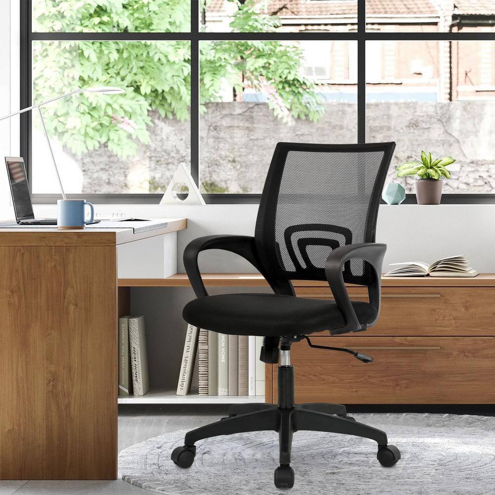Henry Mesh Cushioned Ergonomic Desk Chair in Black With Non-Adjustable Arms