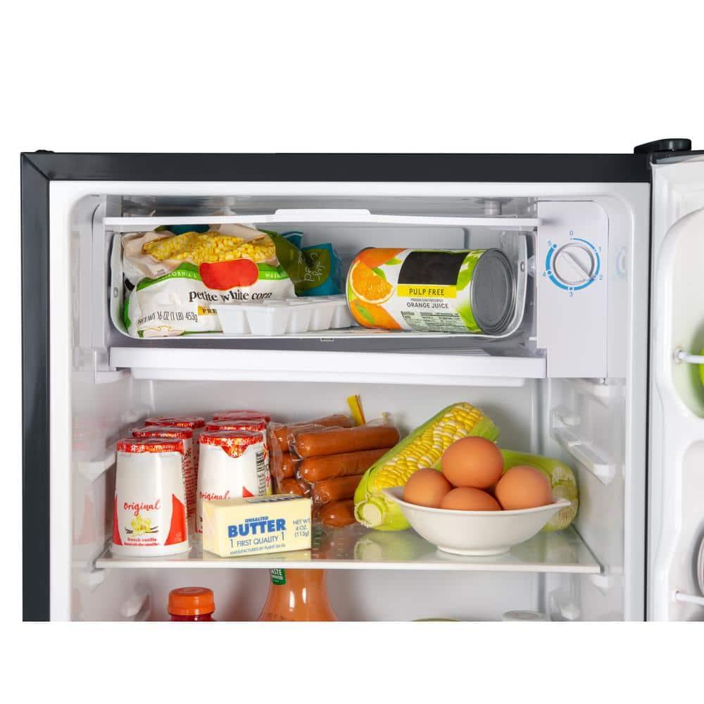 Igloo Igloo 3.2 Cubic Feet Freestanding Mini Fridge with Freezer