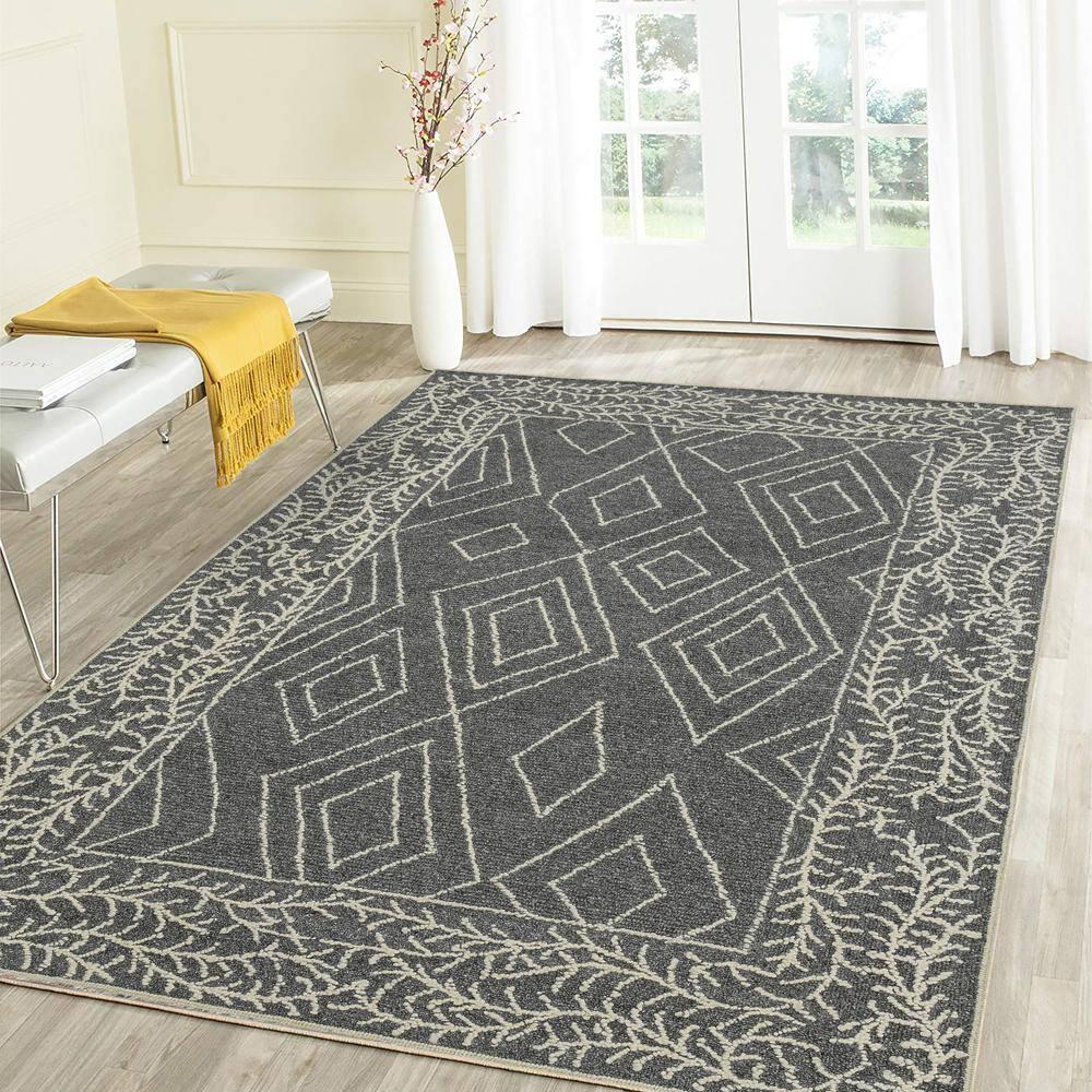 Union Rustic Ahniyla Wool Geometric Rug
