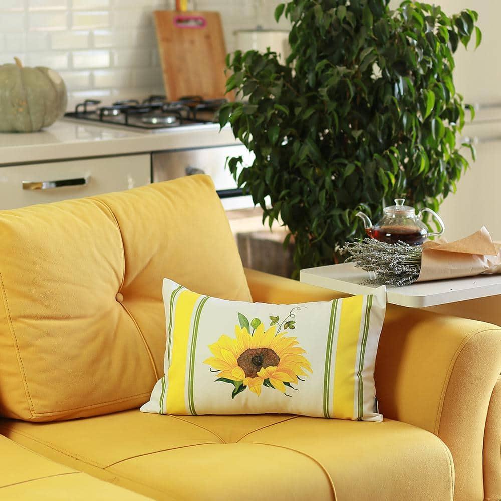 Apolena Reversible Pillow Cover