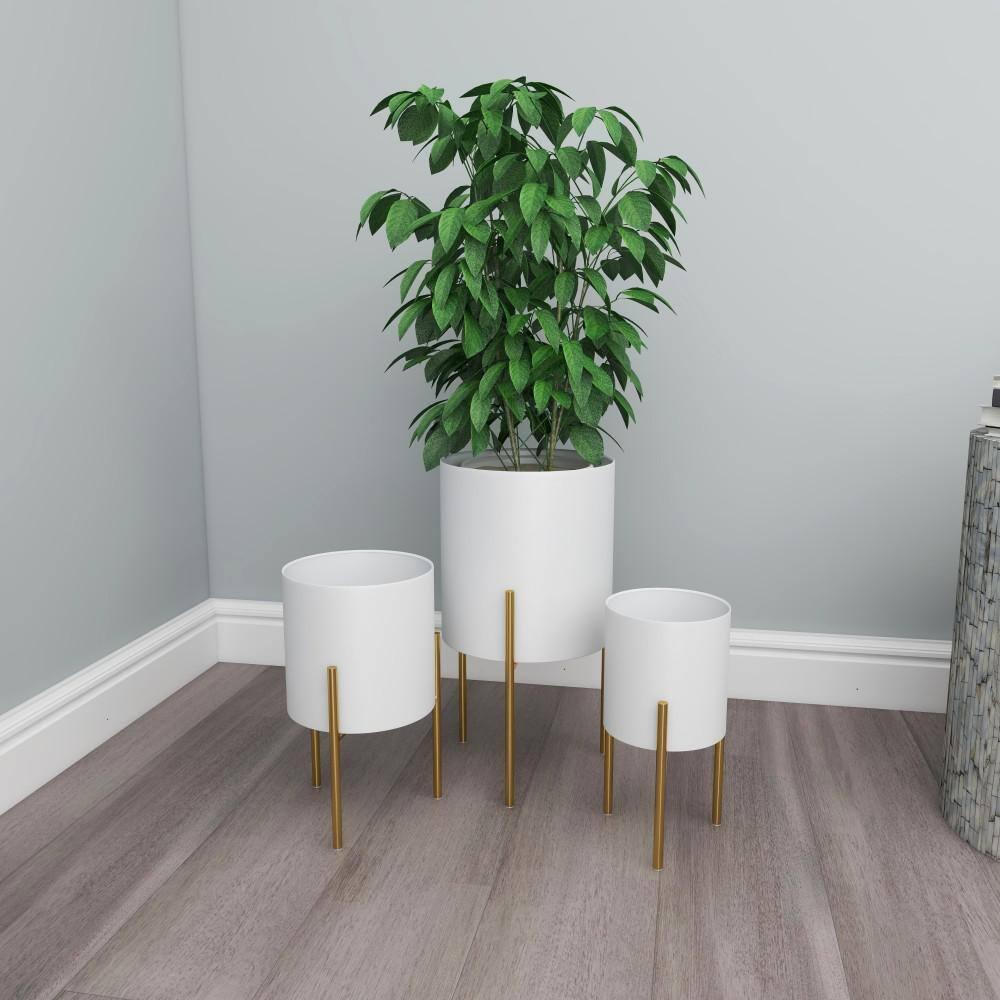 DecMode 18", 14", 12"H White Metal Planter with Removable Gold Stand (3 Count)