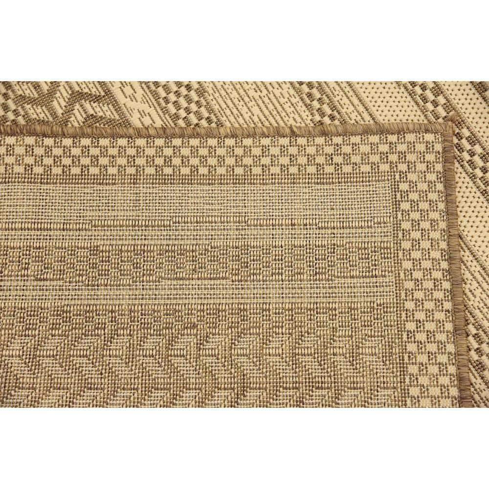 Unique Loom Lines Outdoor 5 x 8 (ft) Loomed Polypropylene Brown/Beige Rectangular Indoor/Outdoor Geometric French Country Area rug