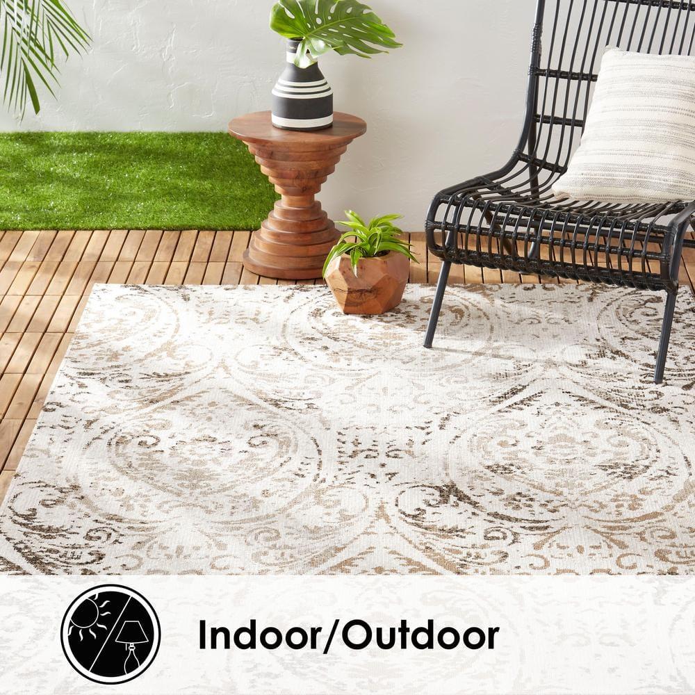 NICOLE MILLER NEW YORK Patio Sofia Juniper Paisley Indoor/Outdoor Area Rug, Ivory/Mustard