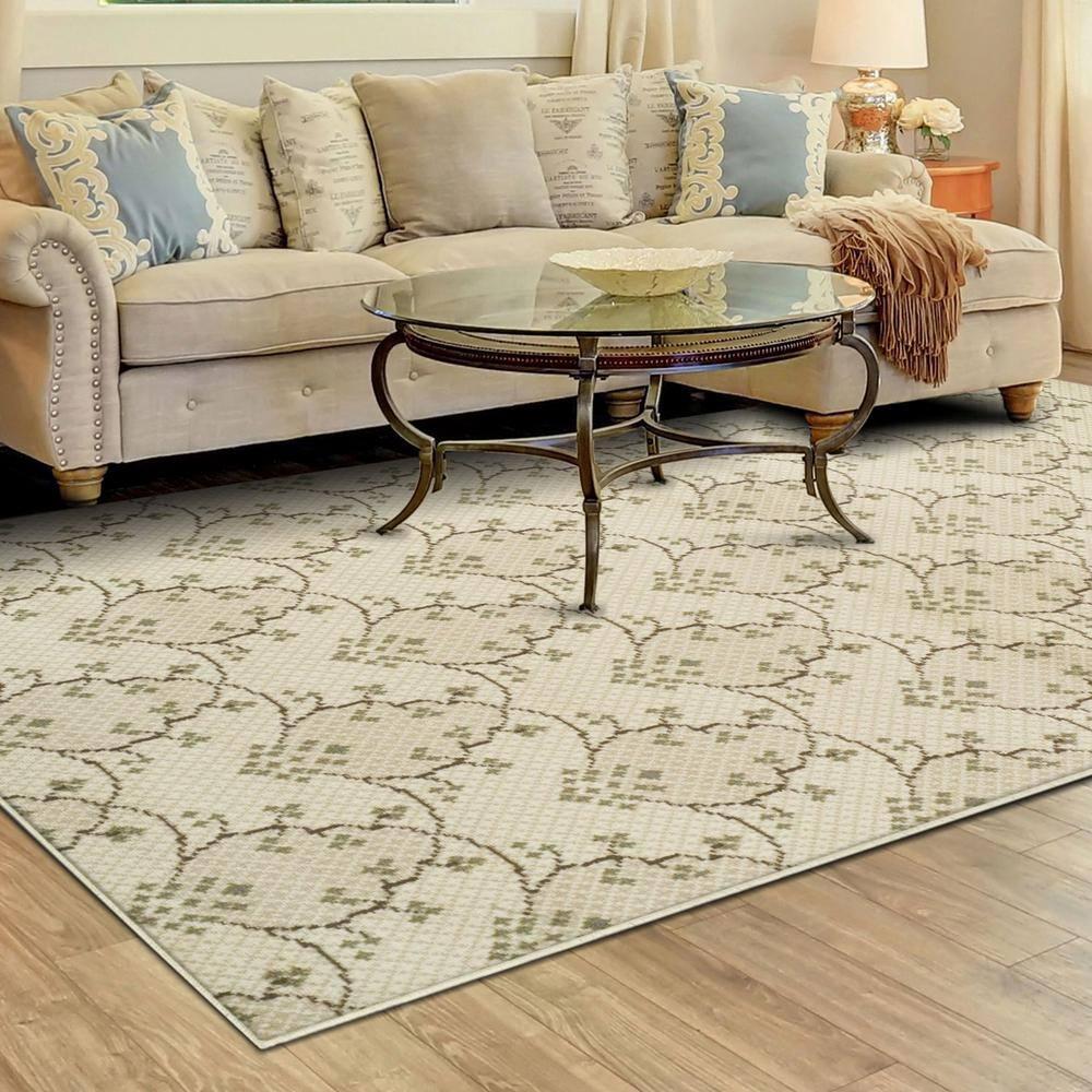 Superior Aberdeen Floral Farmhouse Indoor Area Rug, Beige, 4' x 6'