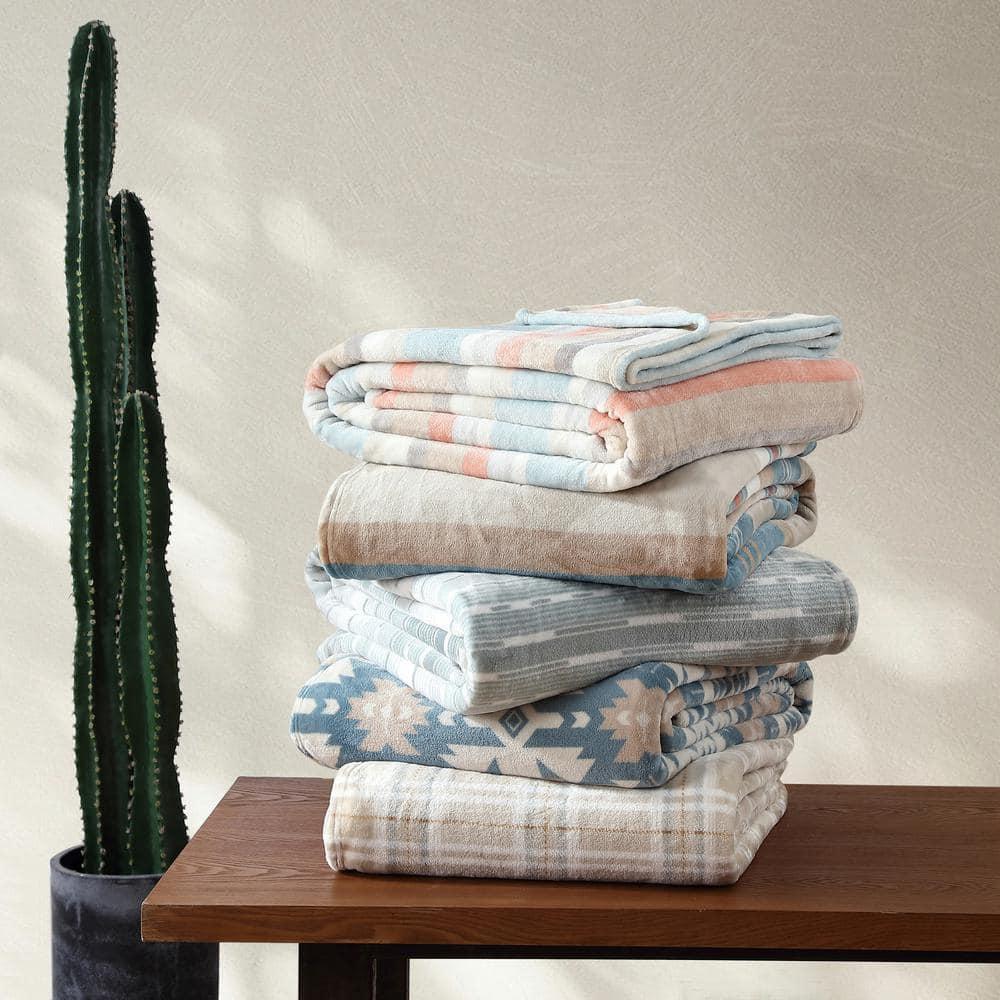 Wrangler Wrangler Printed Ultra Soft Plush Fleece Blanket