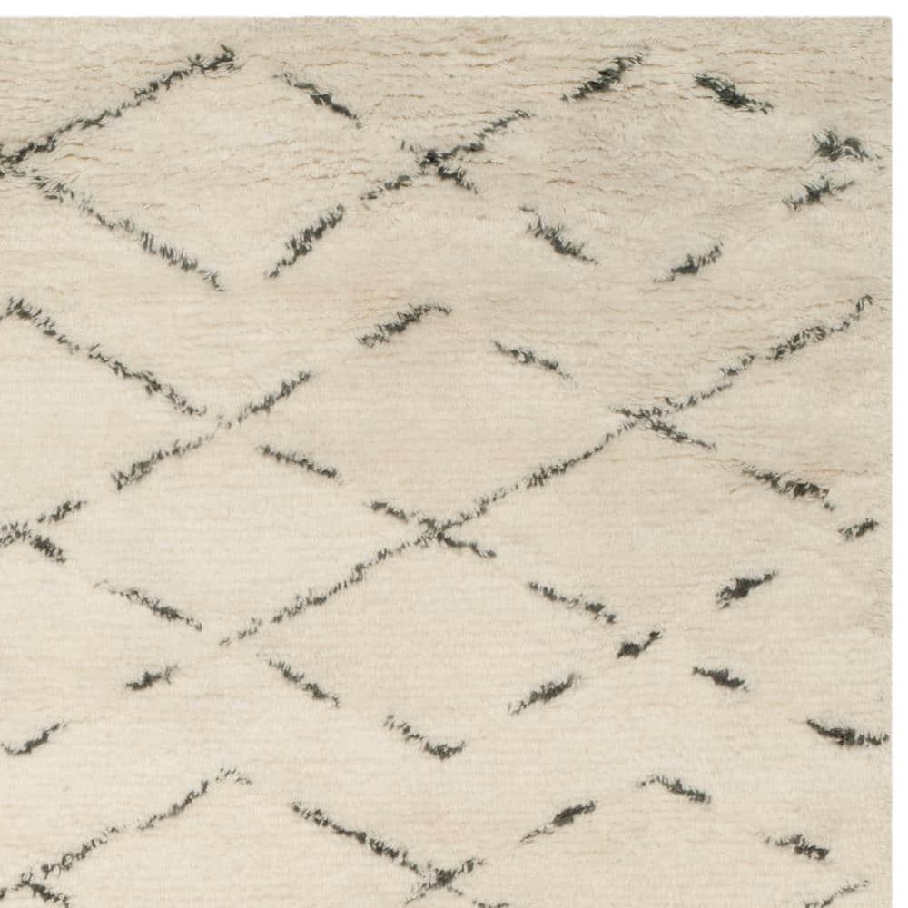 Casablanca CSB847 Hand Tufted Indoor Area Rug - Ivory/Grey - 9'x12' - Safavieh