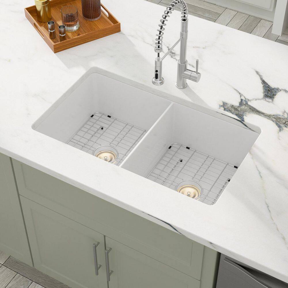 Sarlai 32'' L x 19" W White Ceramic 50/50 Double Basin Drop-In/Undermount Kitchen Sink with Sink Grids S-CSU3219-55